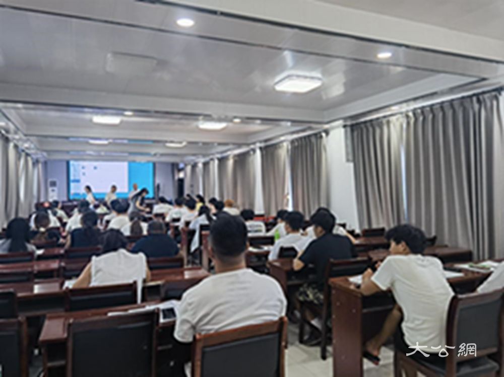 杞县人社局：培训赋能下乡 助力高质量充分就业