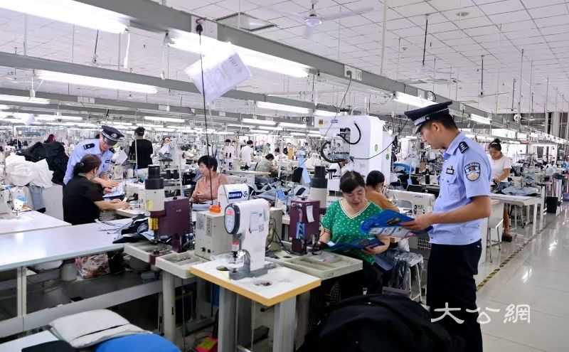 永城市公安局：入企宣传零距离，筑牢反诈“防护墙”