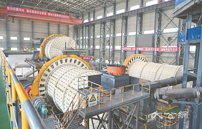 伊春鹿鸣矿业 钼矿深处的“绿”“智”交响