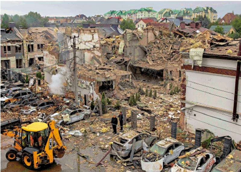 乌克兰再遭大规模空袭 导弹击中波兰大使馆