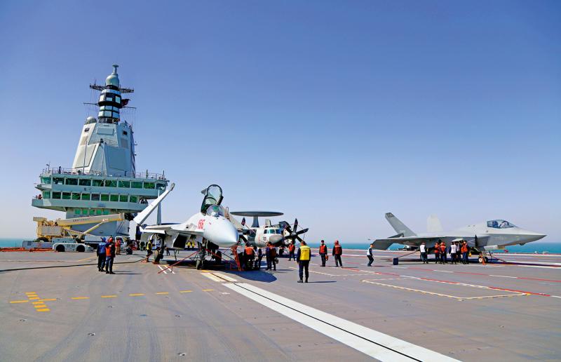 央视：福建舰海试告捷 进度远超预期