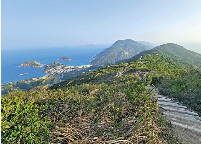 ﻿七日谈（香港篇）/霜降无声，一夕白头\何志平