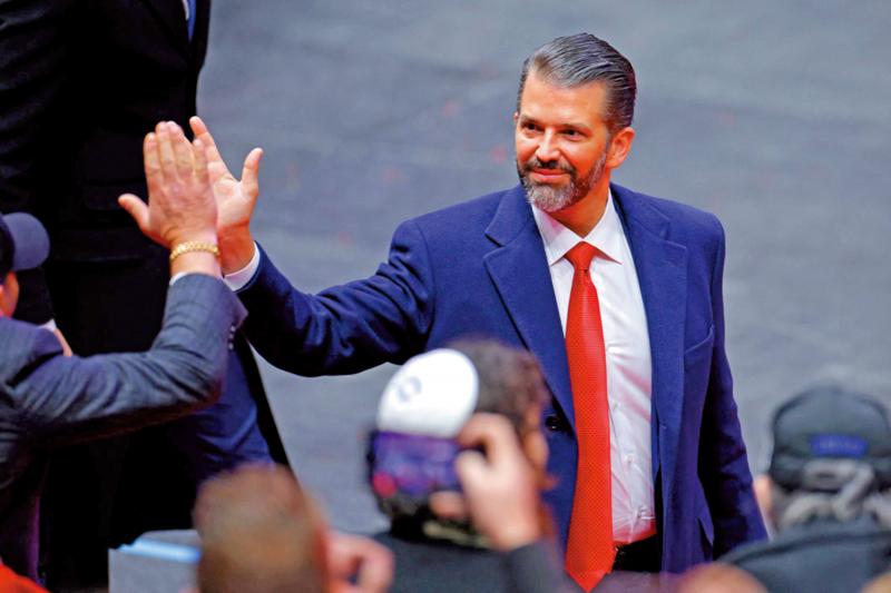 ﻿小特朗普入股 新公司获美军无人机大单