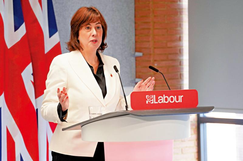 鲍威尔当选英国工党副党魁