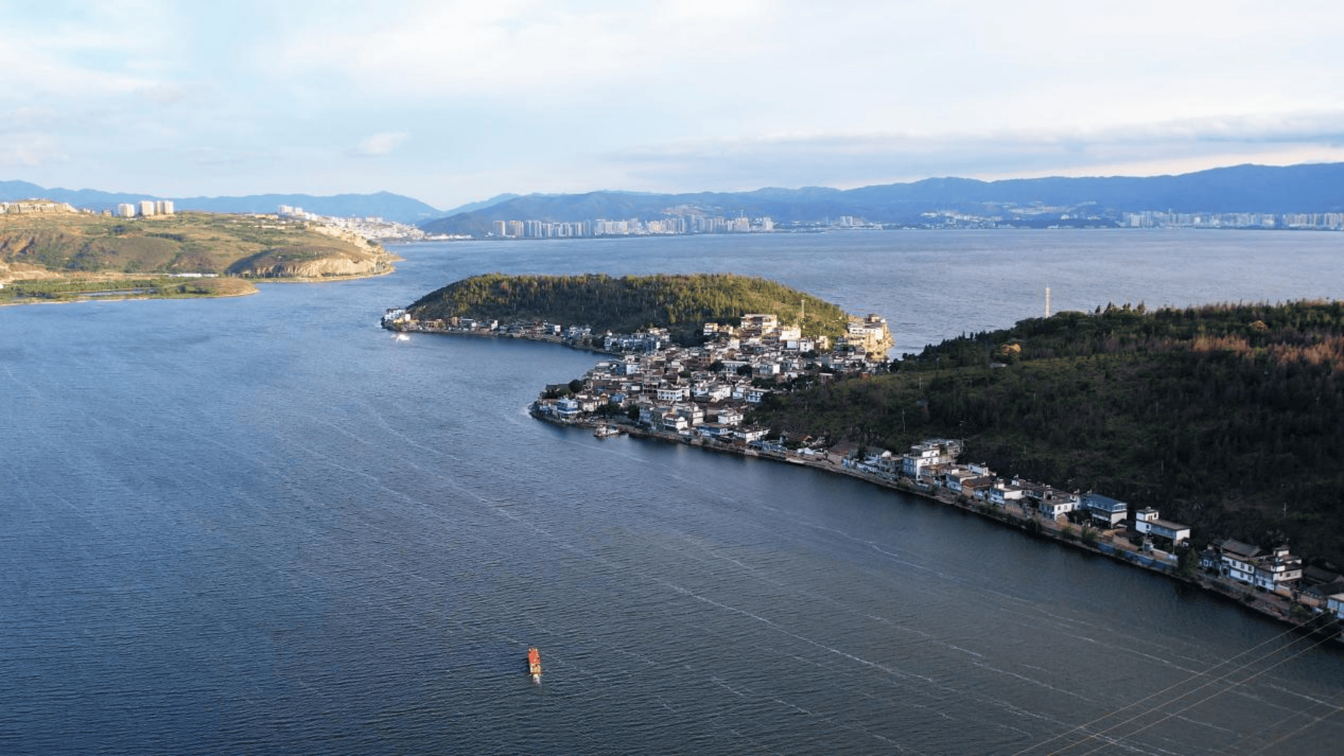大理旅遊寶藏地：洱海金梭島全攻略 唯一有人居住的島嶼，探秘白族文化與本主節
