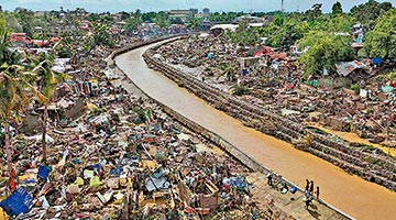 ﻿台风“海鸥”横扫菲律宾 逾百罹难