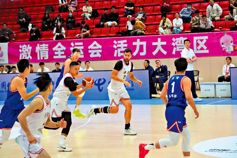 港男篮成年组不敌四川队