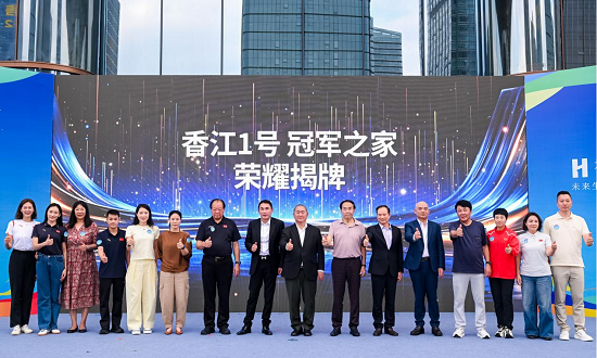 当冠军精神与袁熙坤艺术展相遇!多个体育界世界冠军共贺十五运