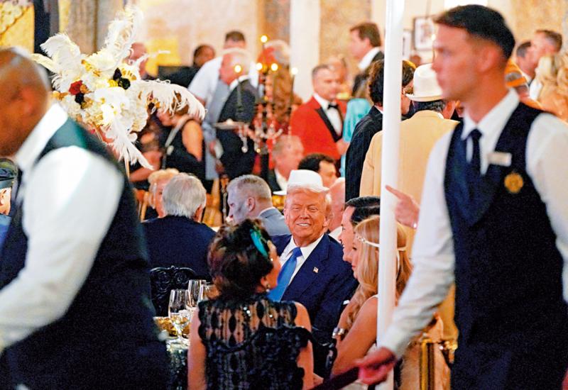 新闻解码/美国两党各有政治盘算 懒理民众死活