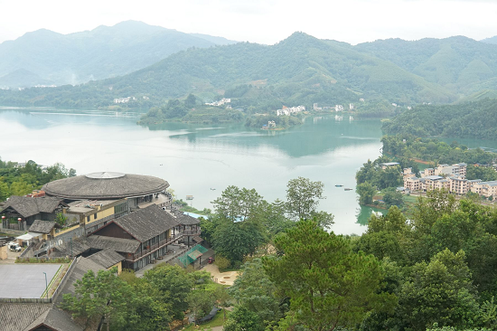 于山水间觅得“不完美”的奢华 巴马君澜酒店逆势增长之道