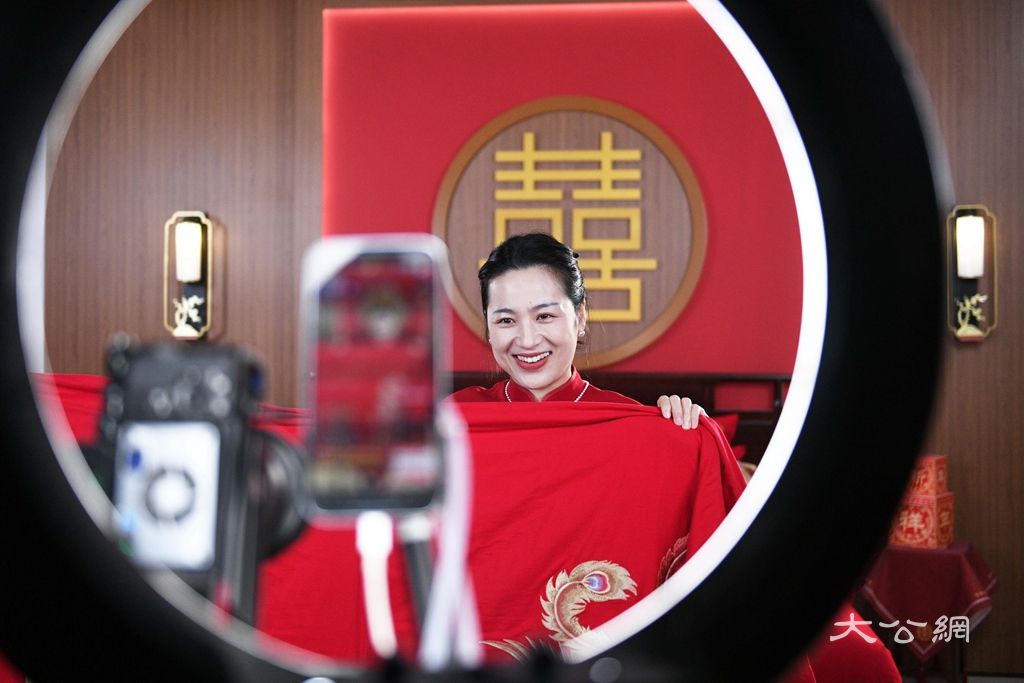 河南夏邑：电商直播赋能产业振兴