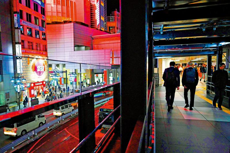 ﻿挑衅玩火四面楚歌 日本经济吞苦果 “高市早苗才是日本的存亡危机”