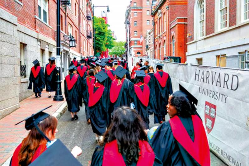 ﻿特朗普政府收紧签证政策 美大学国际新生跌17%