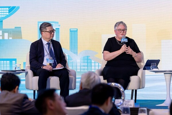 ACCA行政总裁白容中国之行：政企校协同筑桥跨境贸易，释放财会专业价值