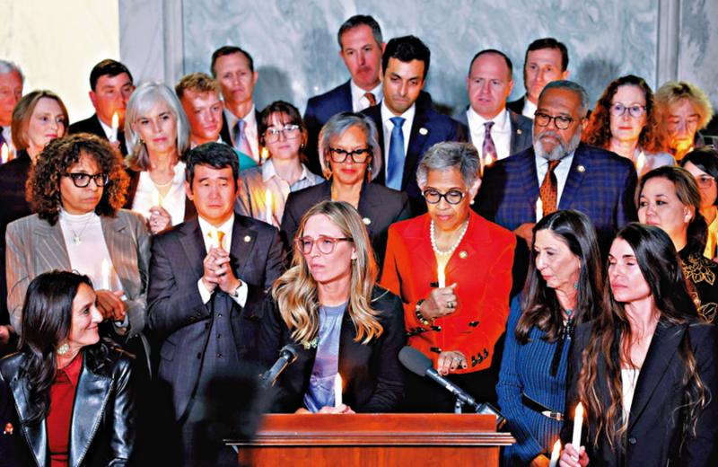 ﻿美国会要求司法部公开爱泼斯坦案文件