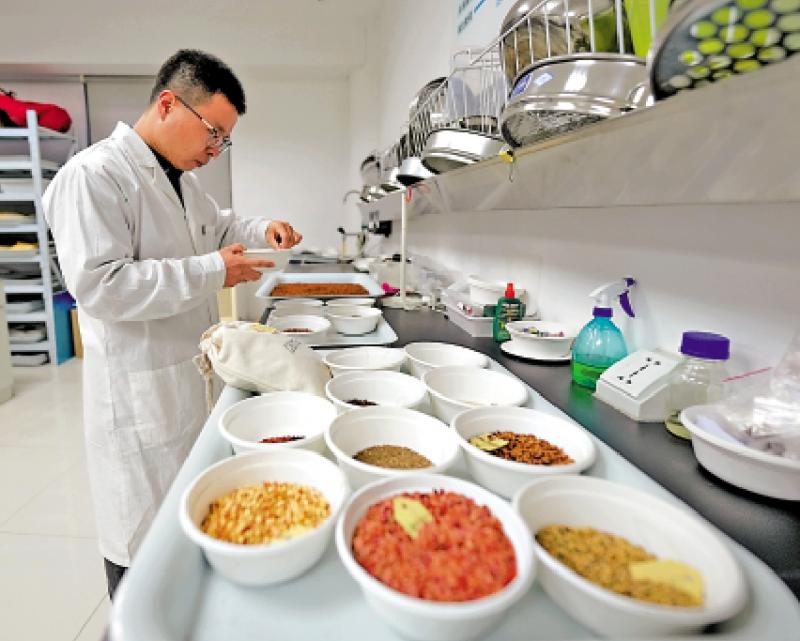 国家野生植物库辰山中心：种子存量破亿粒