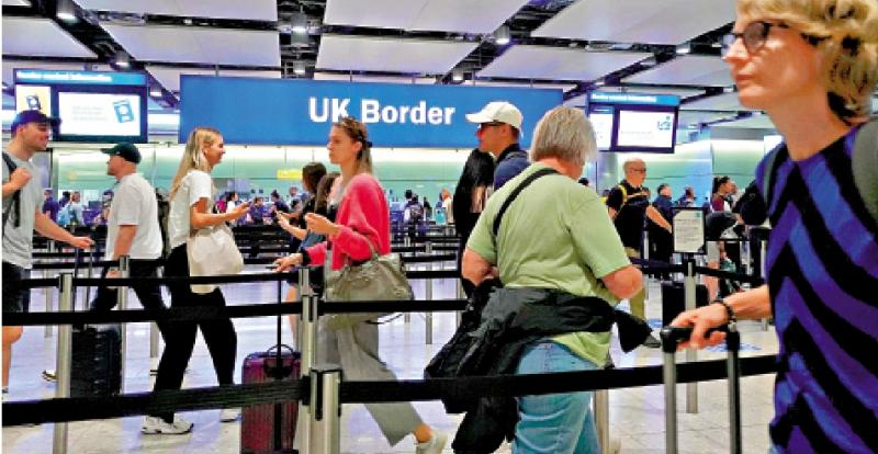 ﻿BNO申请永居“加辣” 对英文及收入要求提高