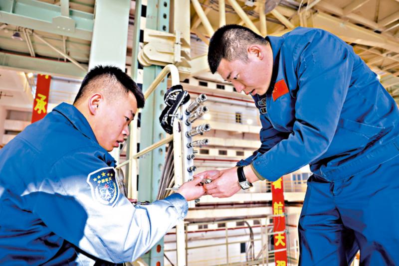 ﻿记者手记/从“月”到“天” 见证航天救援“中国速度”