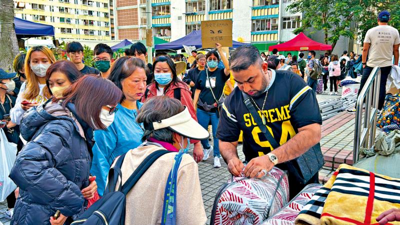 ﻿巴汉感同身受　偕同乡施援