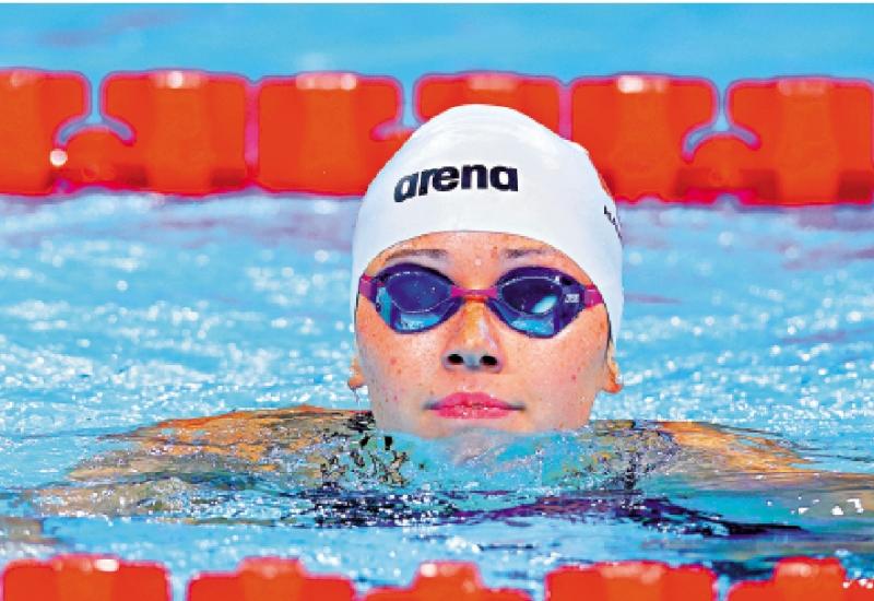 ﻿何诗蓓日本赛100自称冠