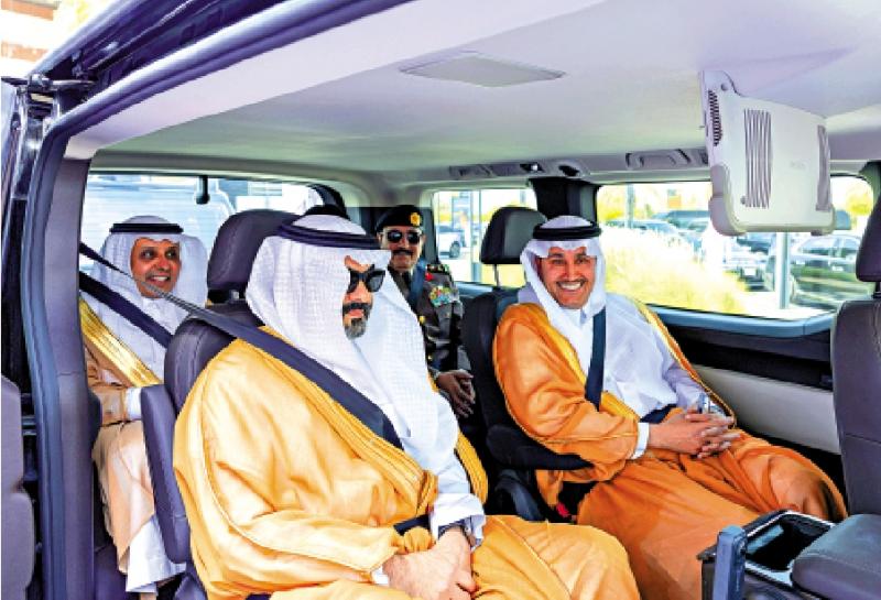 ﻿技术领先/中东首例自动驾驶的士商用 应用中企技术