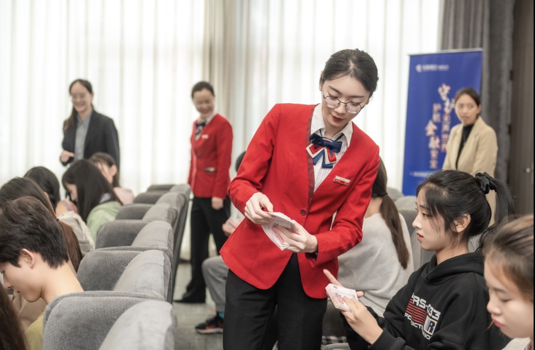 华夏银行郑州分行首笔住房租赁贷款落地 助力“住有所居”民生工程