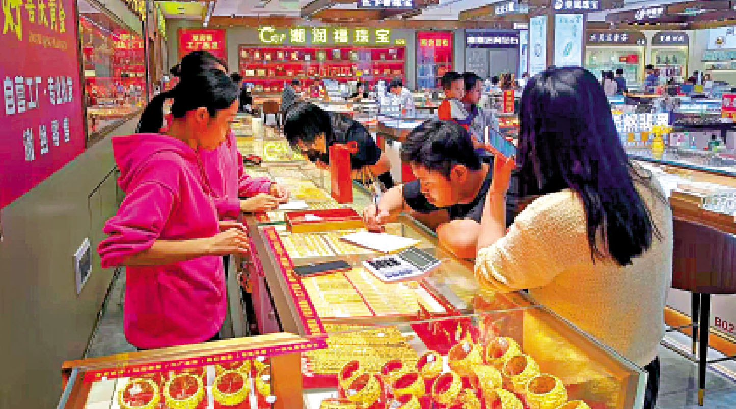 张德熙料内地金商来港觅商机