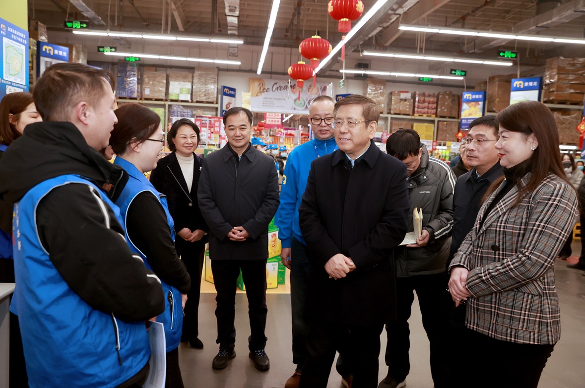 王凯到开封检查指导节日期间安全生产工作