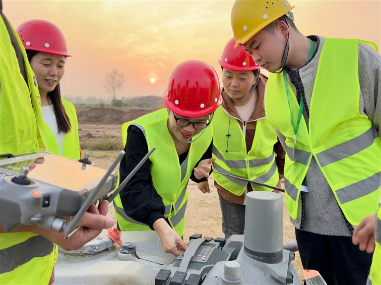 按需定制 授课多元 全程赋能 河南新农人“升级指南”