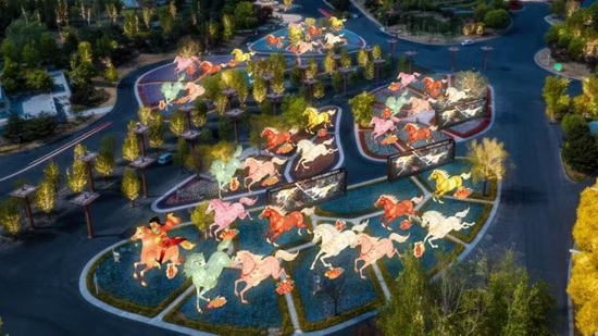 当非遗花灯遇见国潮动画 世园“天宫灯会”跨界首秀点亮长城脚下