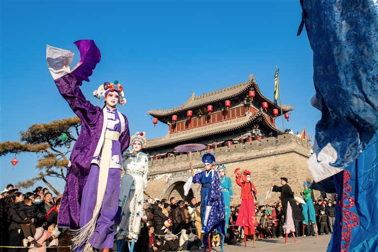 “社火村超”超有戏