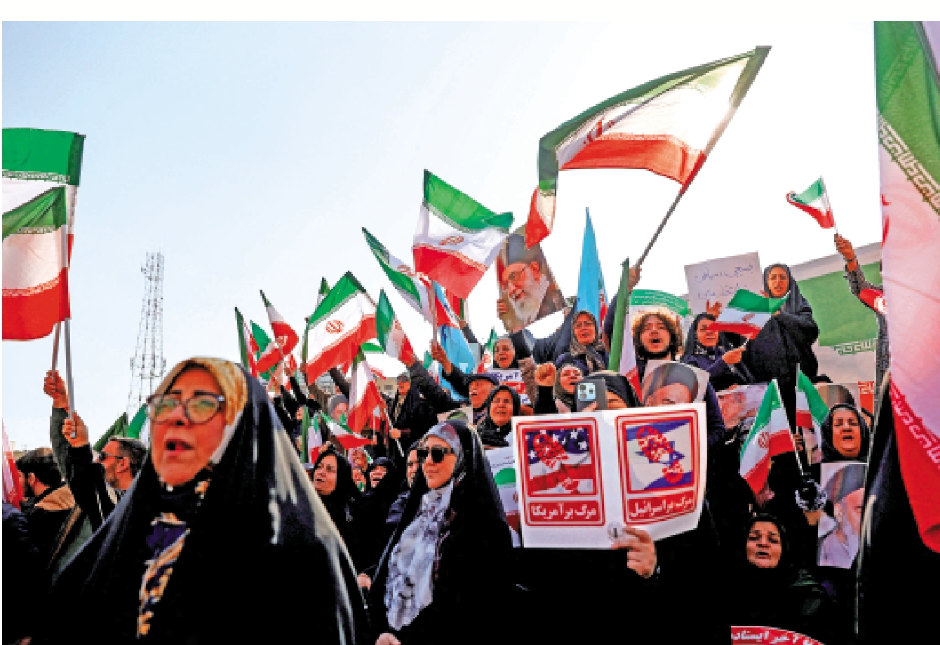 特朗普公然煽动伊朗示威者“接管政府”