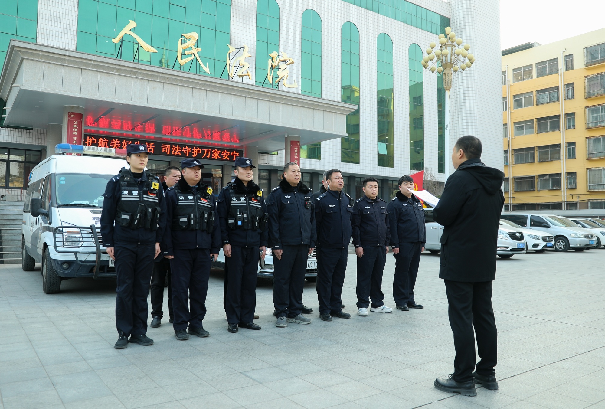 商丘市梁园区法院：代表委员见证监督 落实判决高效清障