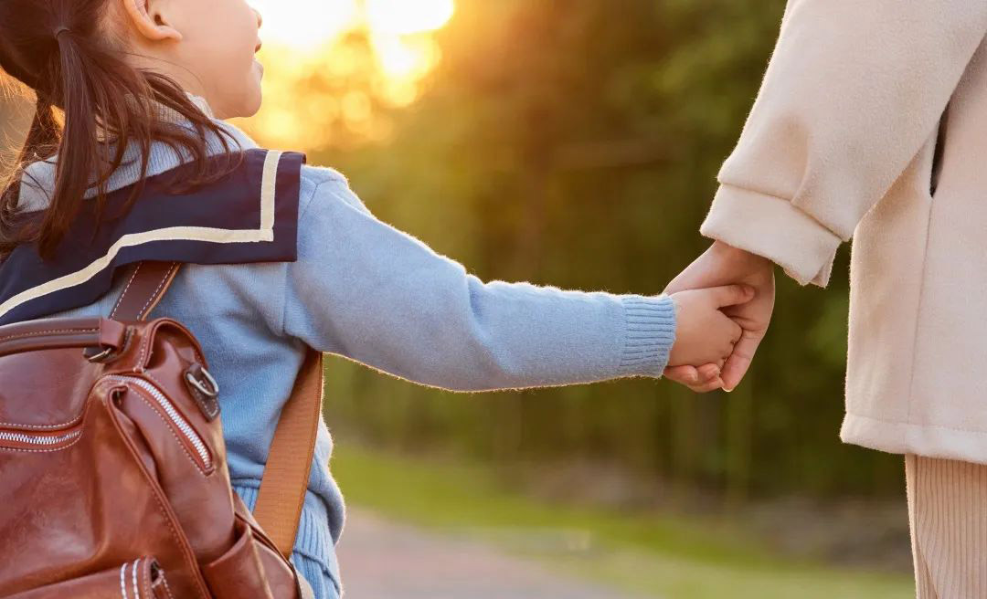 八部门印发《可能影响未成年人身心健康的网络信息分类办法》