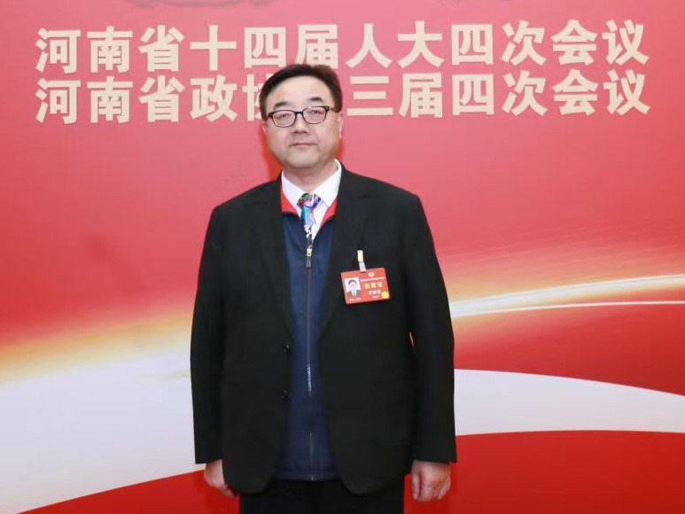 河南省政协委员王新奇：强化多维度融合 构建全方位多层次绿色发展治理体系
