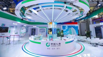 拥抱高质量发展  中国人寿摘“金紫荆奖”两项大奖