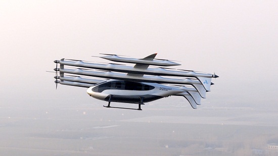 全球首款5吨级eVTOL“天际龙”完成转换飞行