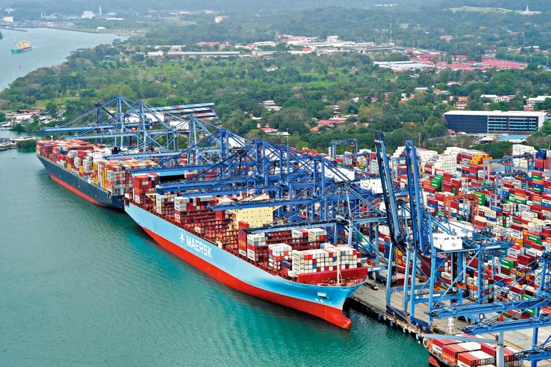 外交部：美方暴露冷战思维和意识形态偏见 谁在寻求霸占运河 国际社会有目共睹