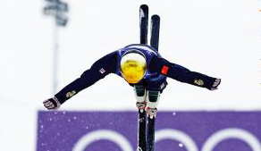 米兰冬奥/自由式滑雪空中技巧 国家队2金3铜创新高