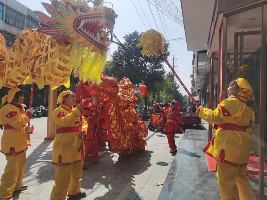 湖南高沙：千年古镇马年春节韵味浓