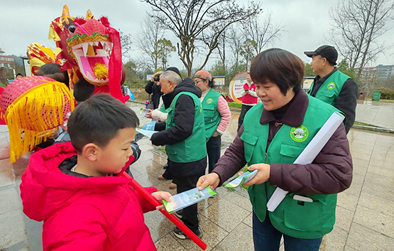 湖南新宁开展“保护野生植物，开创健康未来”主题活动
