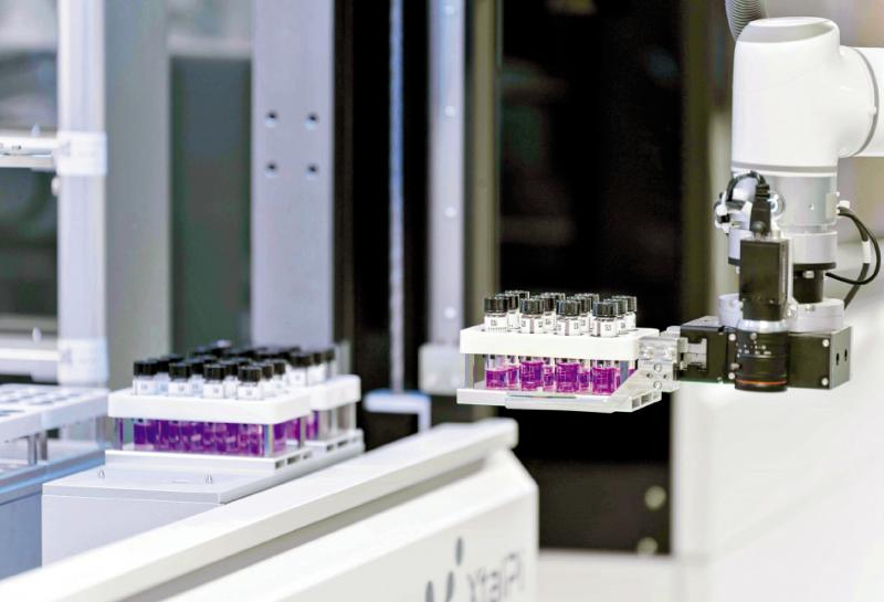 个股解码/晶泰盈喜 发展模式独特前景俏\曹新