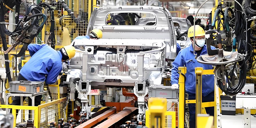 2025年国内生产总值增长5%，总量140.19万亿元