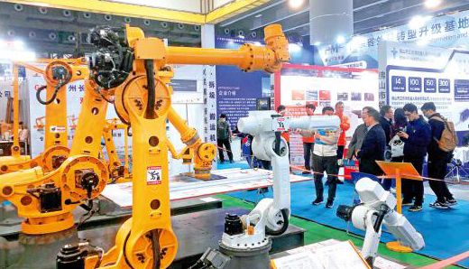 在粤港高校增设新学科 育复合型人才