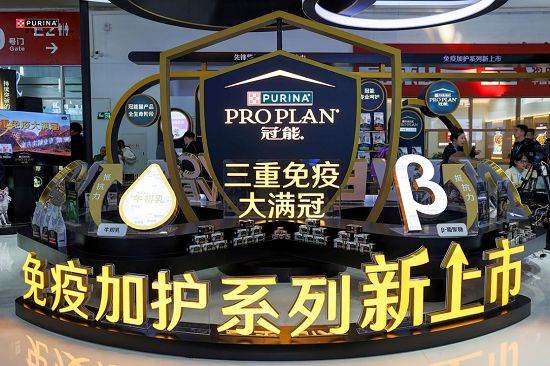 冠能免疫加护系列重磅上市，开启科学喂养“干湿搭配”新篇章