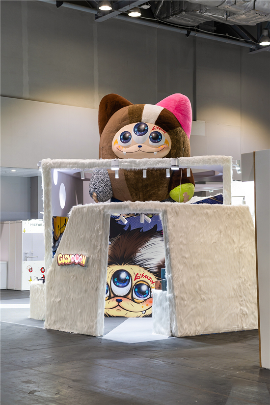 跨领域潮流共创!GISMOW携马伯骞、马清运登陆2026 ComplexCon HK，重塑潮流边界