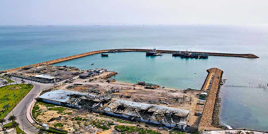 美威胁伊朗 不接受协议就炸能源设施