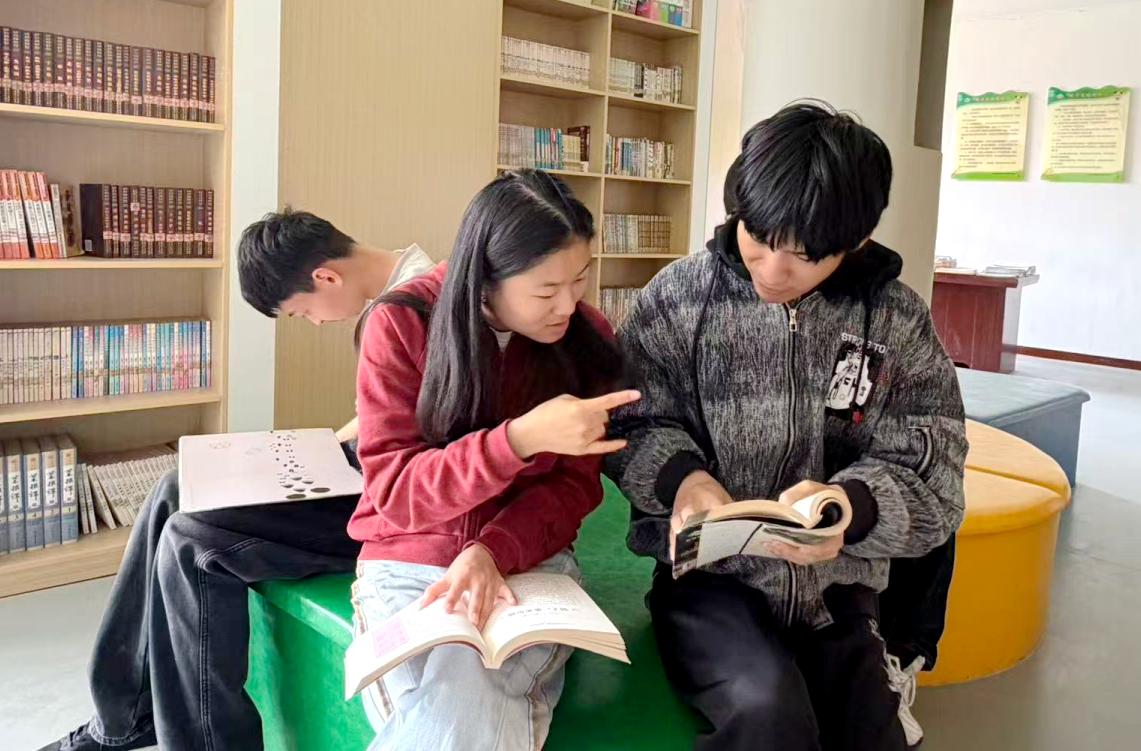 商丘市梁园区特殊教育中心开展“世界读书日”主题阅读活动