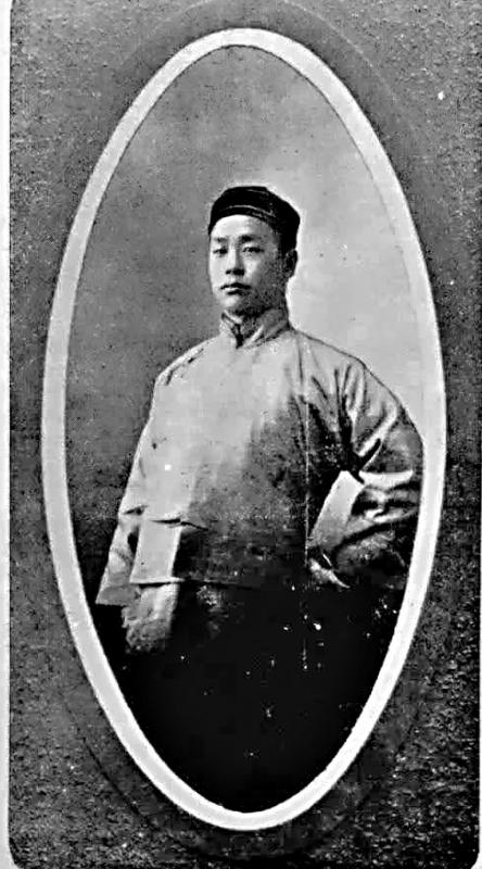 大公报人物志/英敛之\李春阳