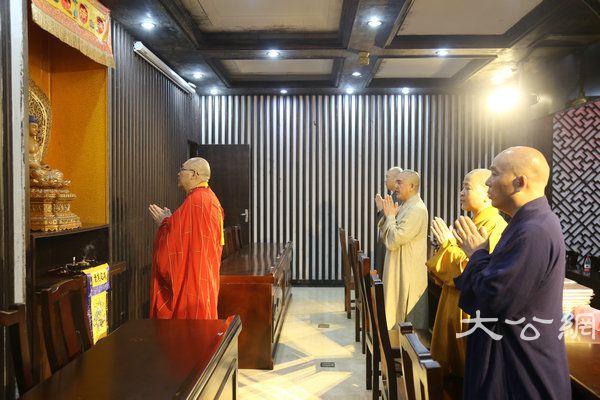 湖南佛学院第十届第四学期开学大会 (7).JPG